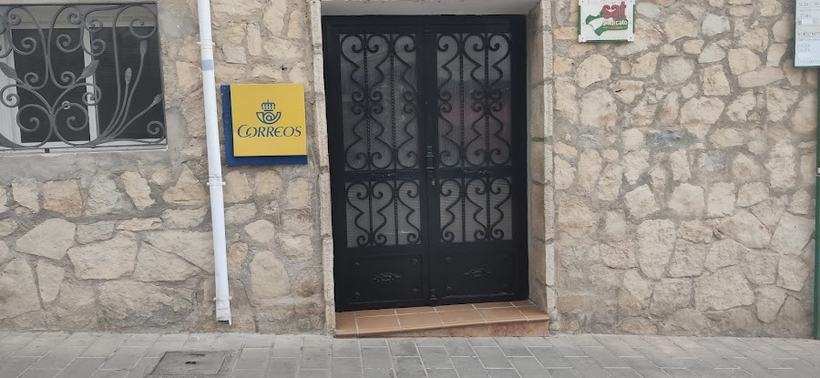 Oficina de Correos en Cuevas de San Marcos