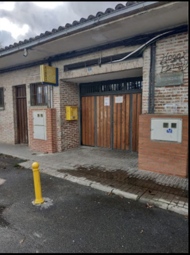 Oficina de Correos en Navaluenga