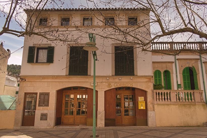 Oficina de Correos en Esporles