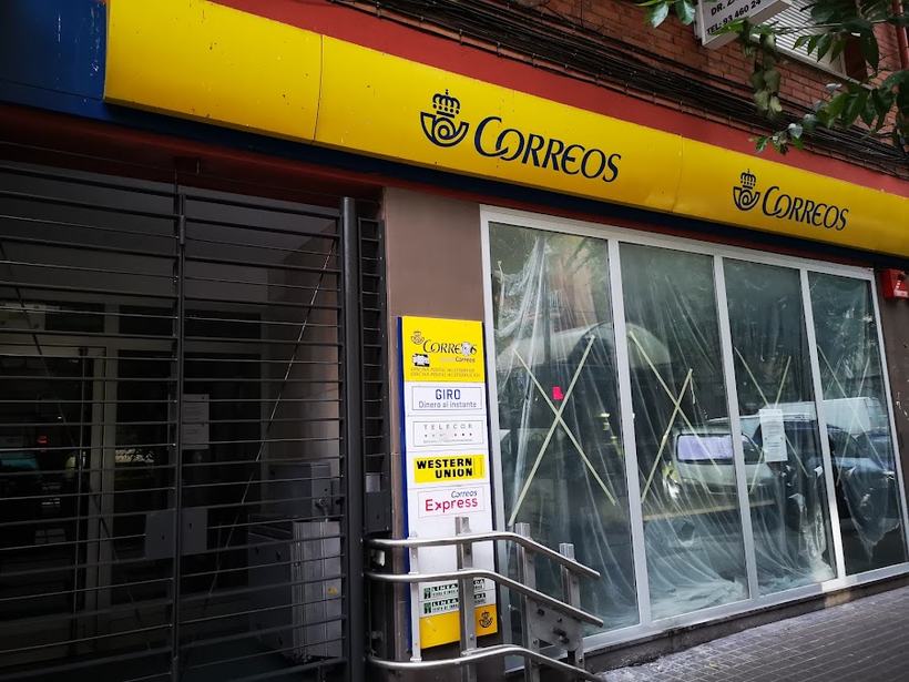Correos Badalona Suc. 1 · Artigas-san Roc