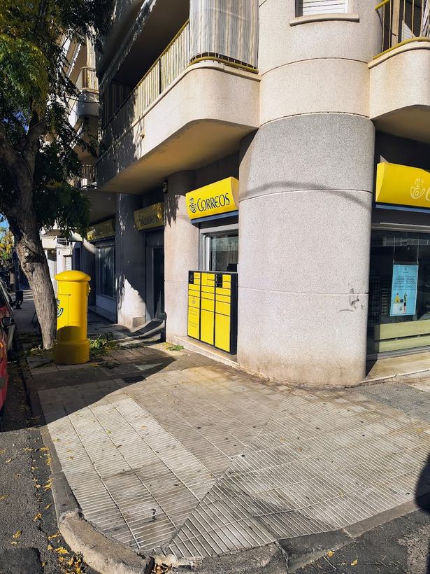 Oficina de Correos Les Roquetes