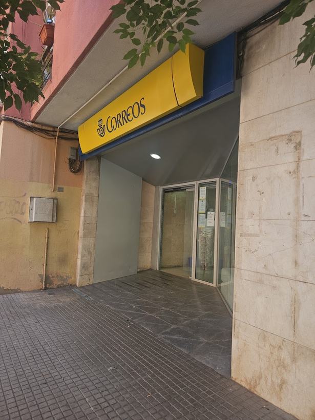 Oficina de Correos en El Prat de Llobregat