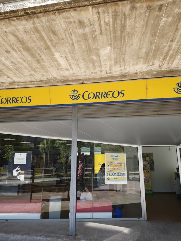 Correos Terrassa Suc. 3 · Poble Nou-can Roca