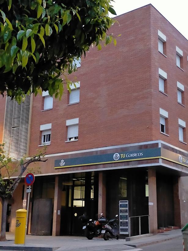 Oficina de Correos en Cornellà de Llobregat