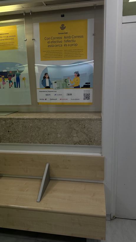 Oficina de Correos en Sant Just Desvern