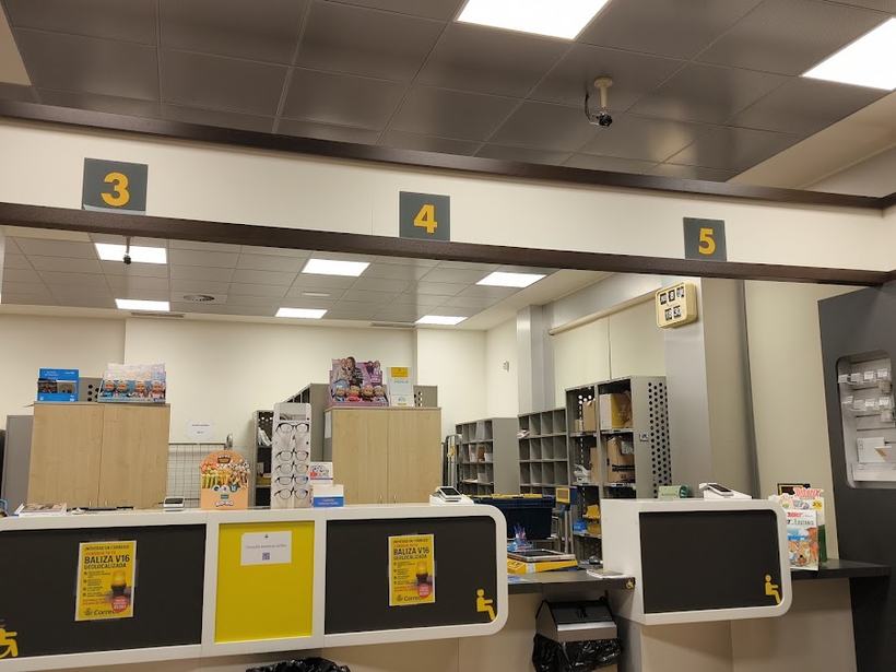 Oficina de Correos en Valdepeñas