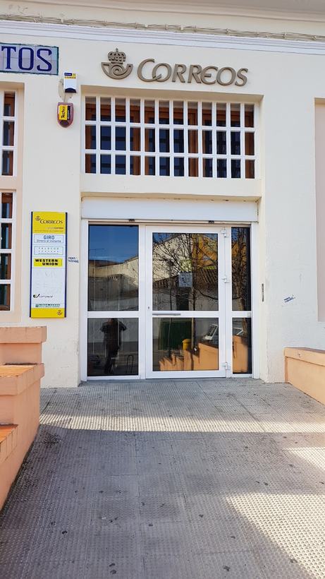Oficina de Correos en Pinos Puente