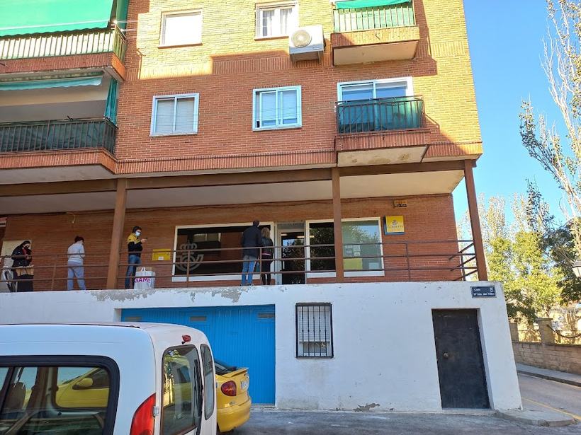Oficina de Correos en Sevilla la Nueva