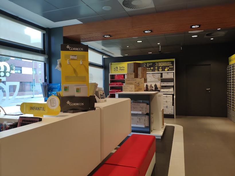Correos Madrid Suc. 82 · Montecarmelo