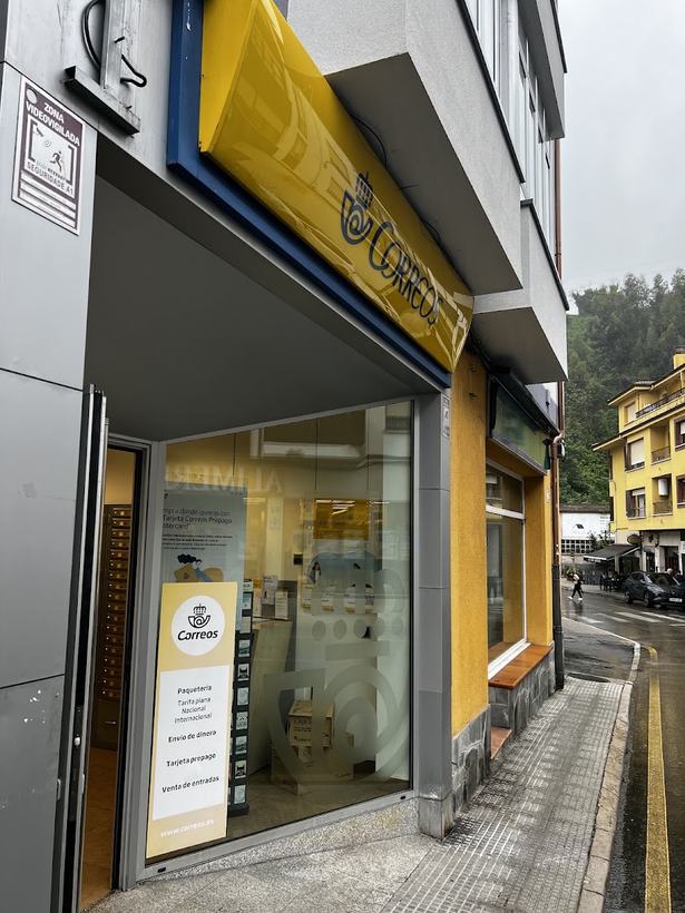 Oficina de Correos en Cudillero