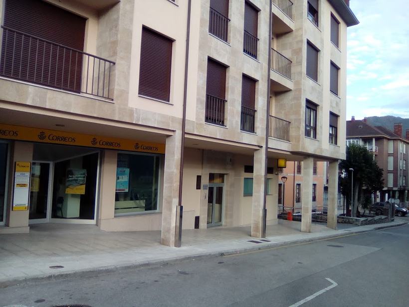 Oficina de Correos en Parres