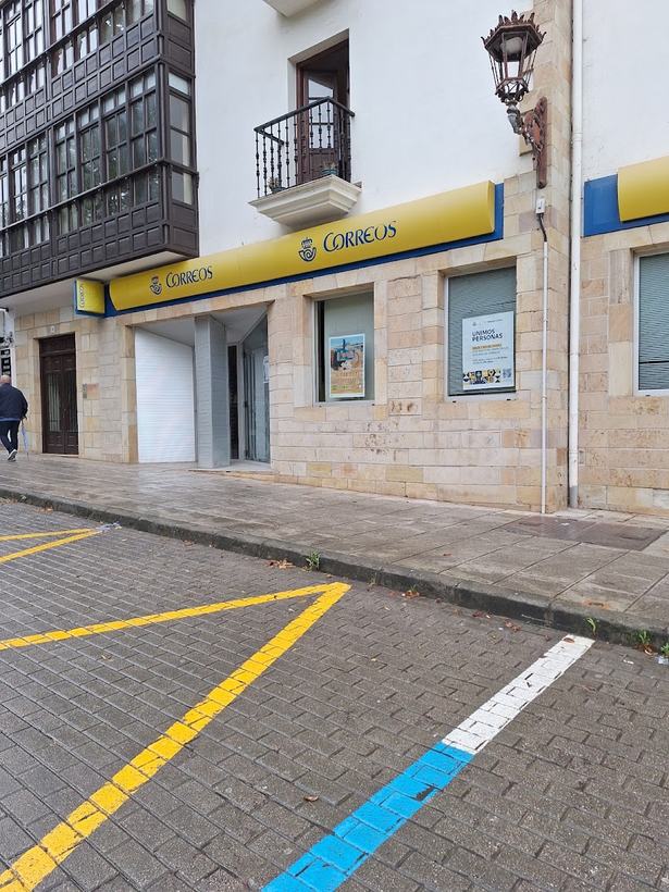 Oficina de Correos en Comillas