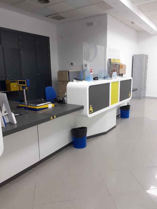 Oficina de Correos en Gines